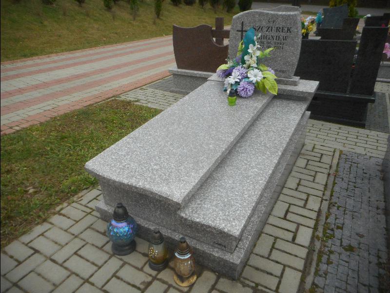 Grób ZBIGNIEW SZCZUREK