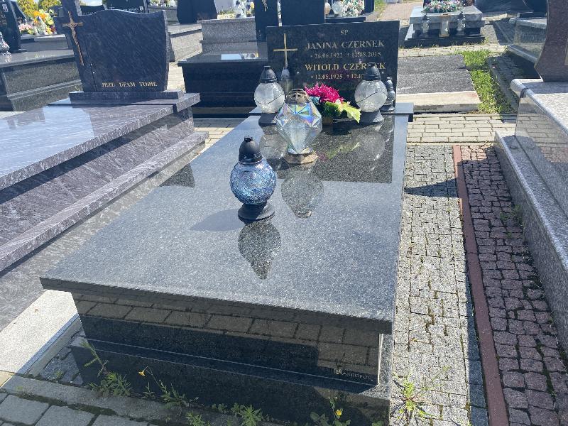 Grób WITOLD CZERNEK