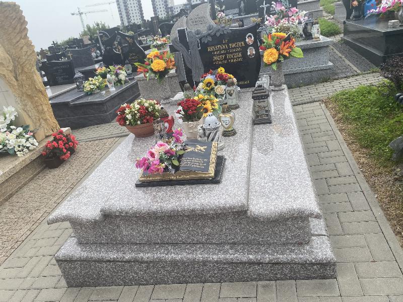 Grób KRYSTYNA TOCZEK
