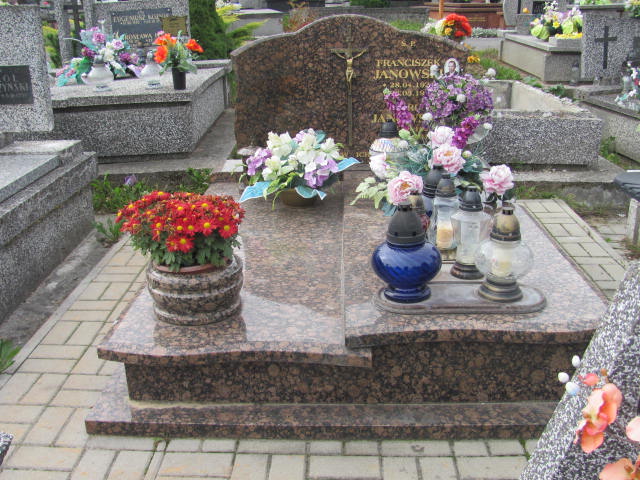 Grób MARIA JANOWSKA