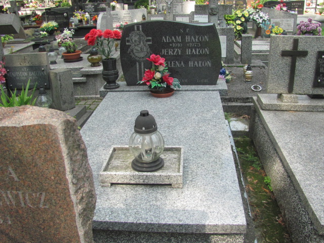 Grób HELENA HAŁOŃ