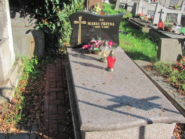 Grób JOANNA DULIJAN